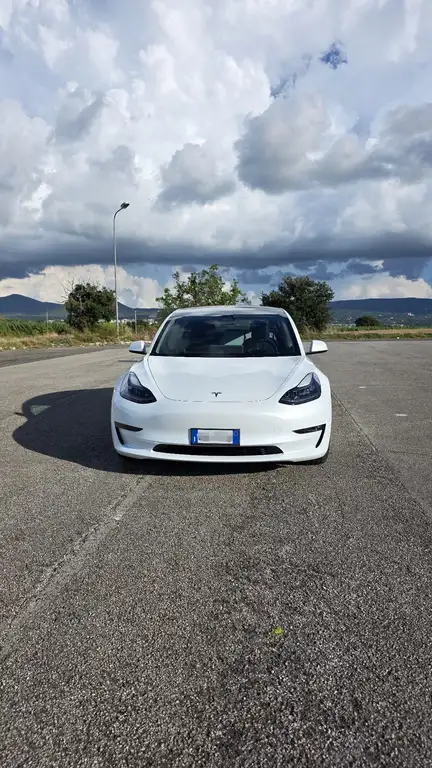 Tesla Model 3 Long Range rwd