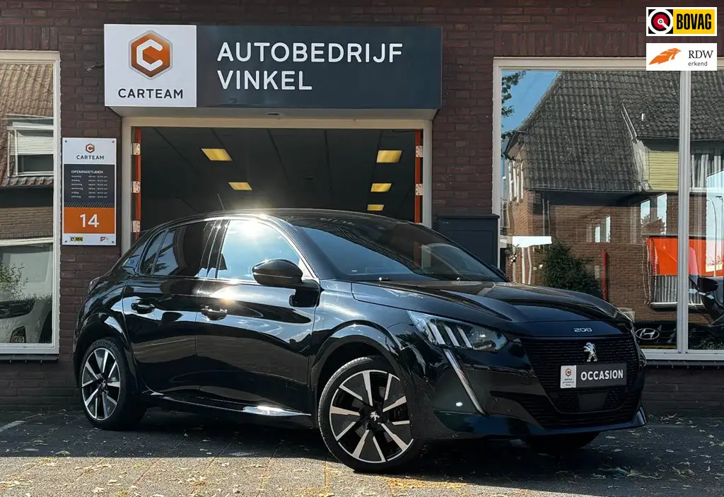 Peugeot e-208 EV GT 350 50 kWh *Carplay*Camera*Navi*Dodehoek*