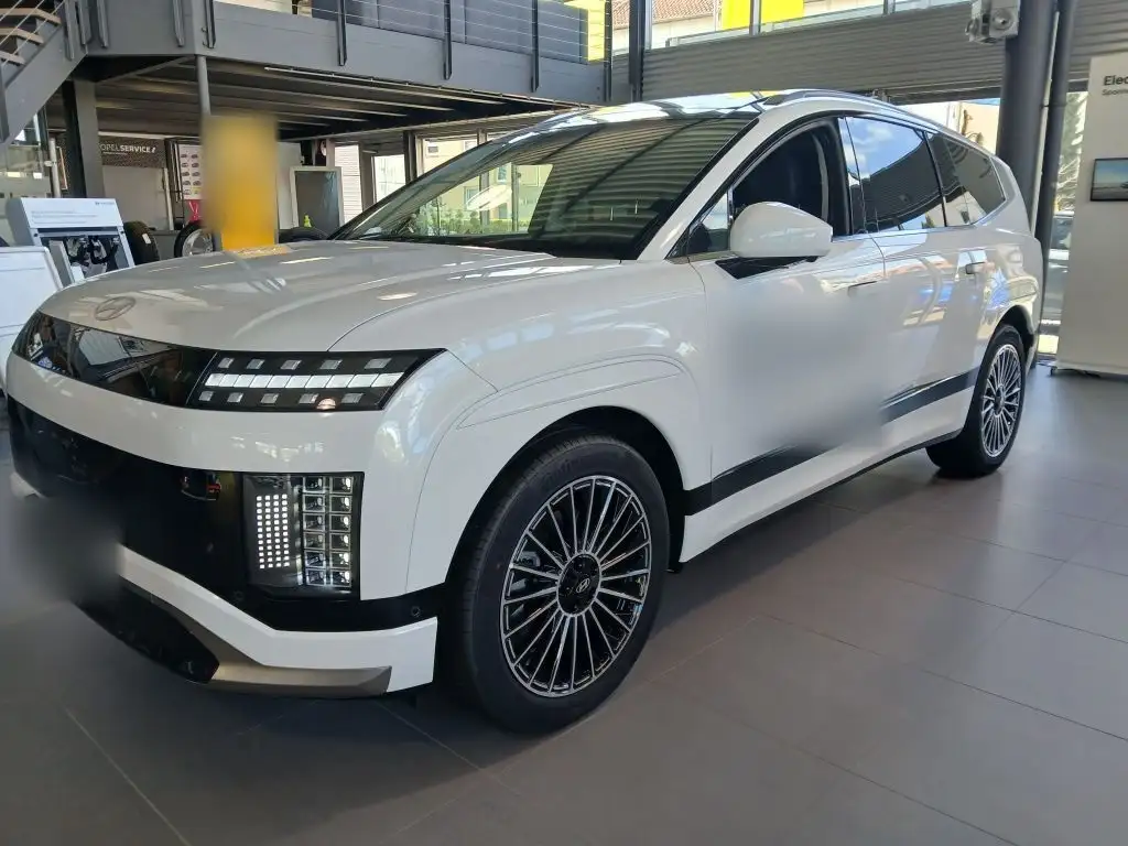 Hyundai IONIQ 9 110 kWh 4WD Uniq