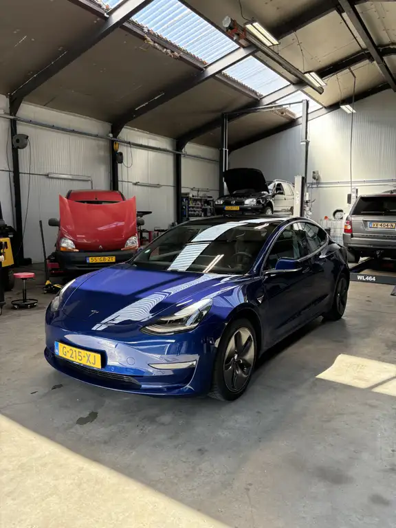 Tesla Model 3 Long Range AWD 75kWh