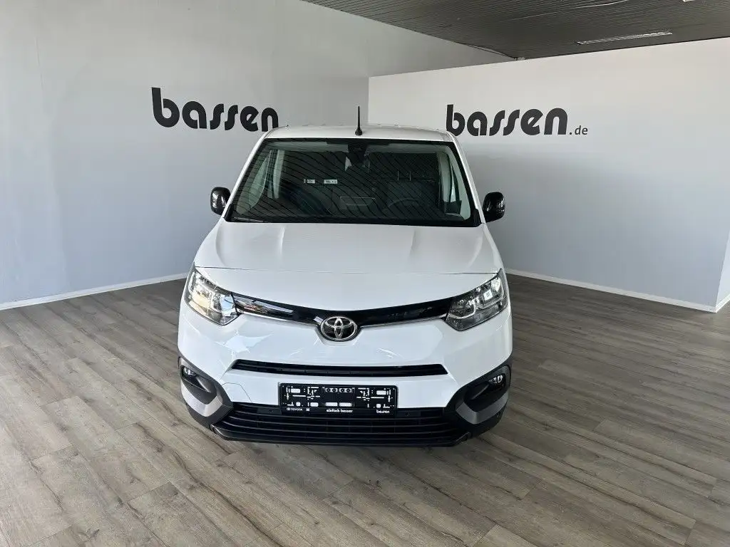 Toyota Proace City Electric (50 kWh) L1 Duty Comfort