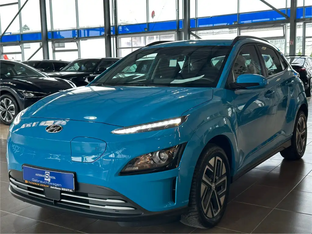 Hyundai KONA Select R.Cam dig.Cockpit SHZ LED ACC DAB