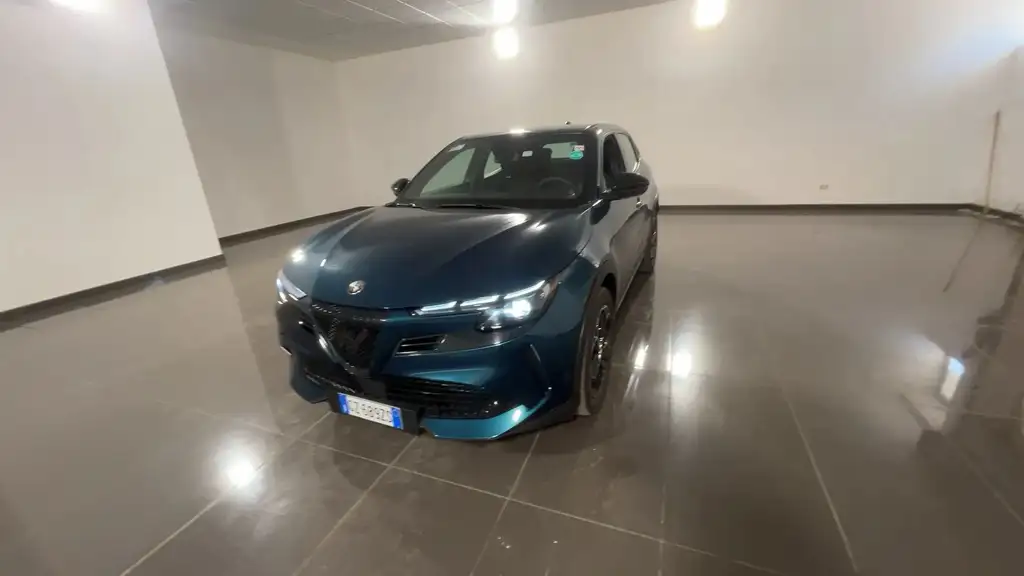 Alfa Romeo Junior Junior elettrica 156cv