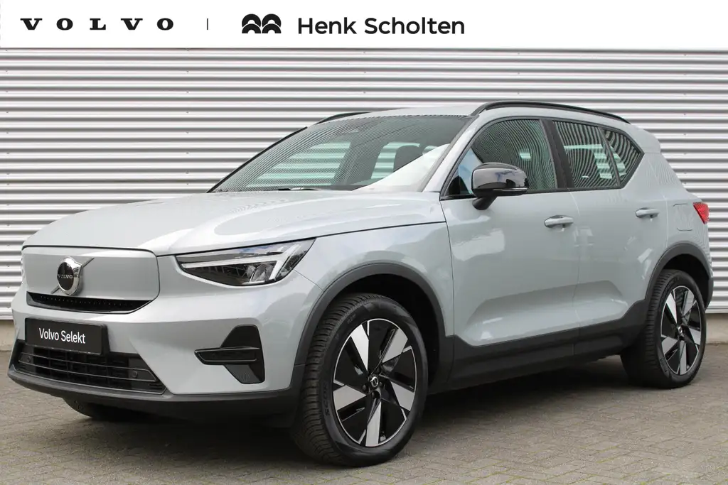 Volvo EX40 Single Motor Extended Range Plus 82 kWh | Trekhaak