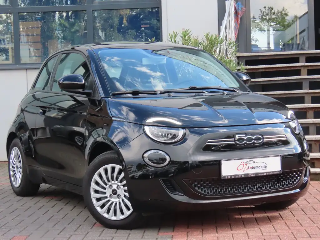 Fiat 500e 23,8 kWh Automatik Klimaauto. CarPlay