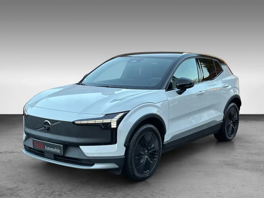 Volvo EX30 Twin Motor AWD Cross Country Ultra 360°
