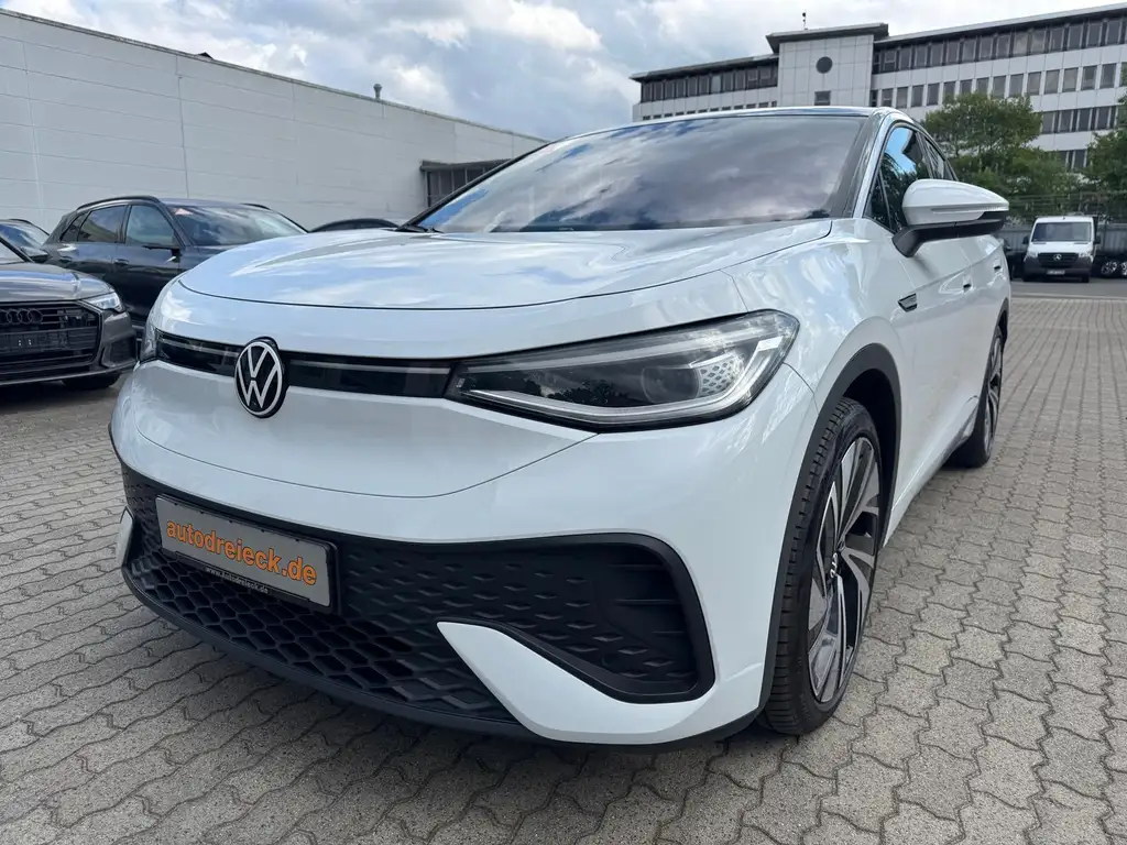 Volkswagen ID.5 Pro Performance ACC AHK WÄRMEPUMPE 360° 21Z