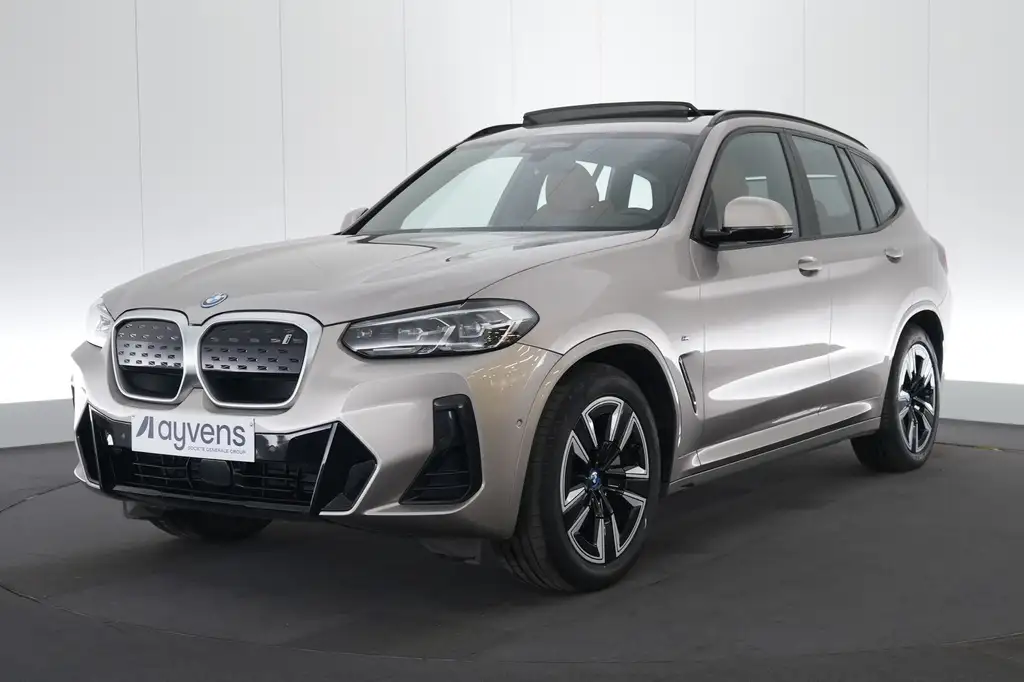 BMW iX3 80 kWh LEDER/CUIR LED GPS PDC CAM Pano Keyless BLI