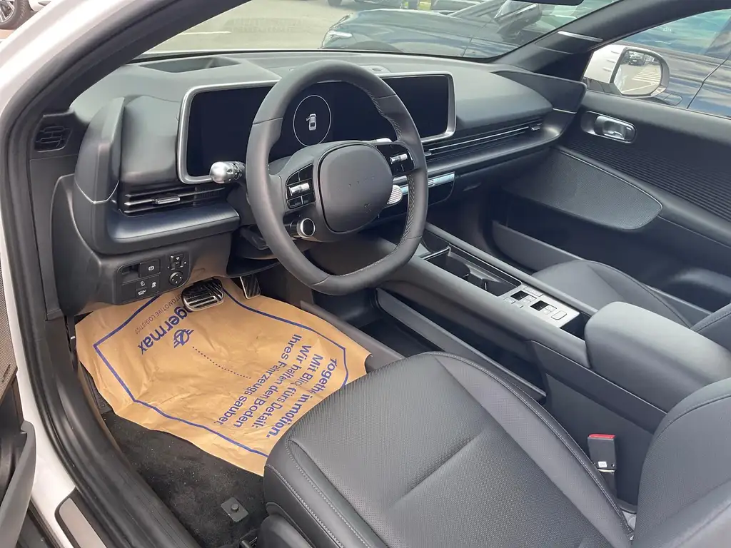 Hyundai IONIQ 6 Top Line Elektro 4WD Top-LINE 4WD, HuD, Navi, M...