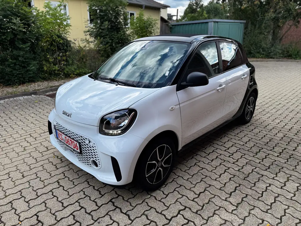 smart forFour EQ passion*1.Hand*PDC*Schiebedach*Tempomat