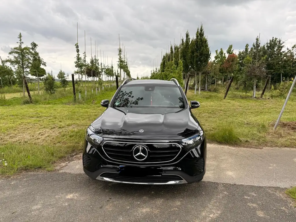 Mercedes-Benz EQB 250 EQB 250 Progressive