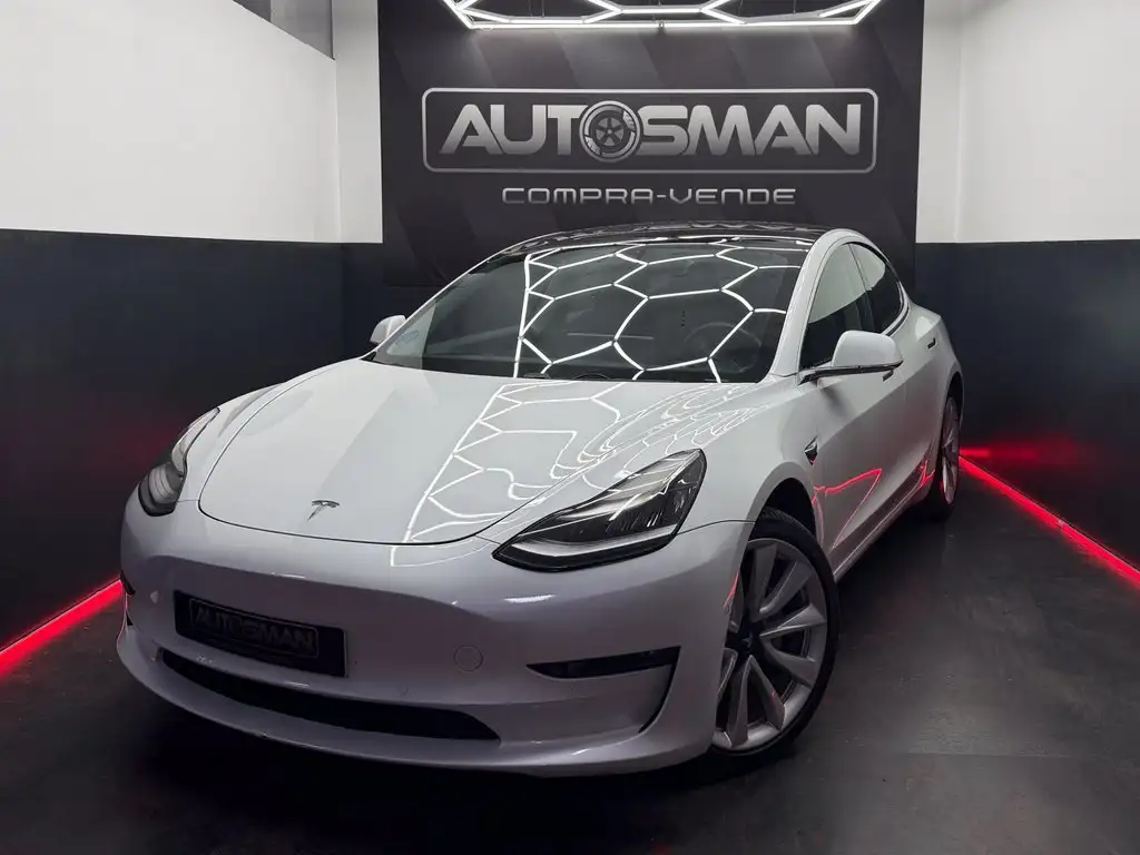 Tesla Model 3 Gran Autonomía AWD