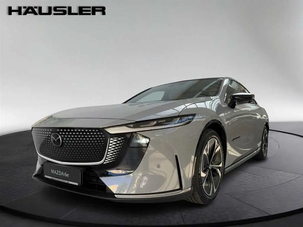 Mazda 6e Takumi Plus EV mit Teil-Nappaleder, Sony-Sound Sys