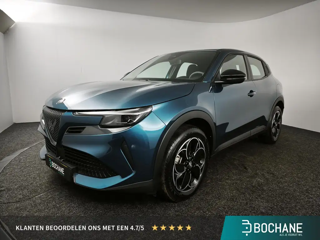 Alfa Romeo Junior Elettrica 54 kWh | SOH 96,9% | Apple CarPlay / And