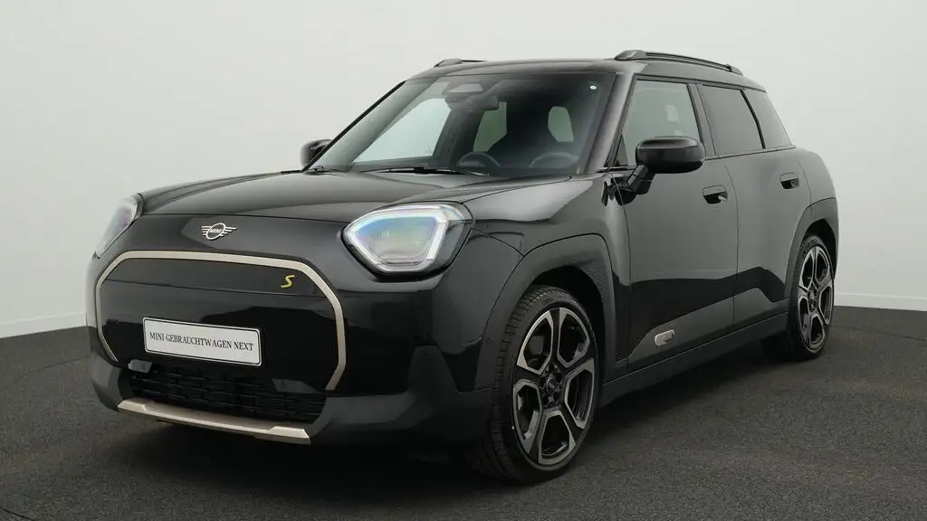 MINI Aceman Favoured Trim