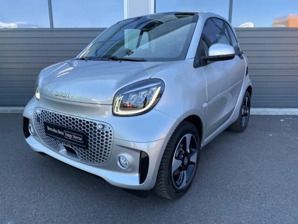 smart forTwo smart EQ fortwo Exclusive LED Panorama Kamera...