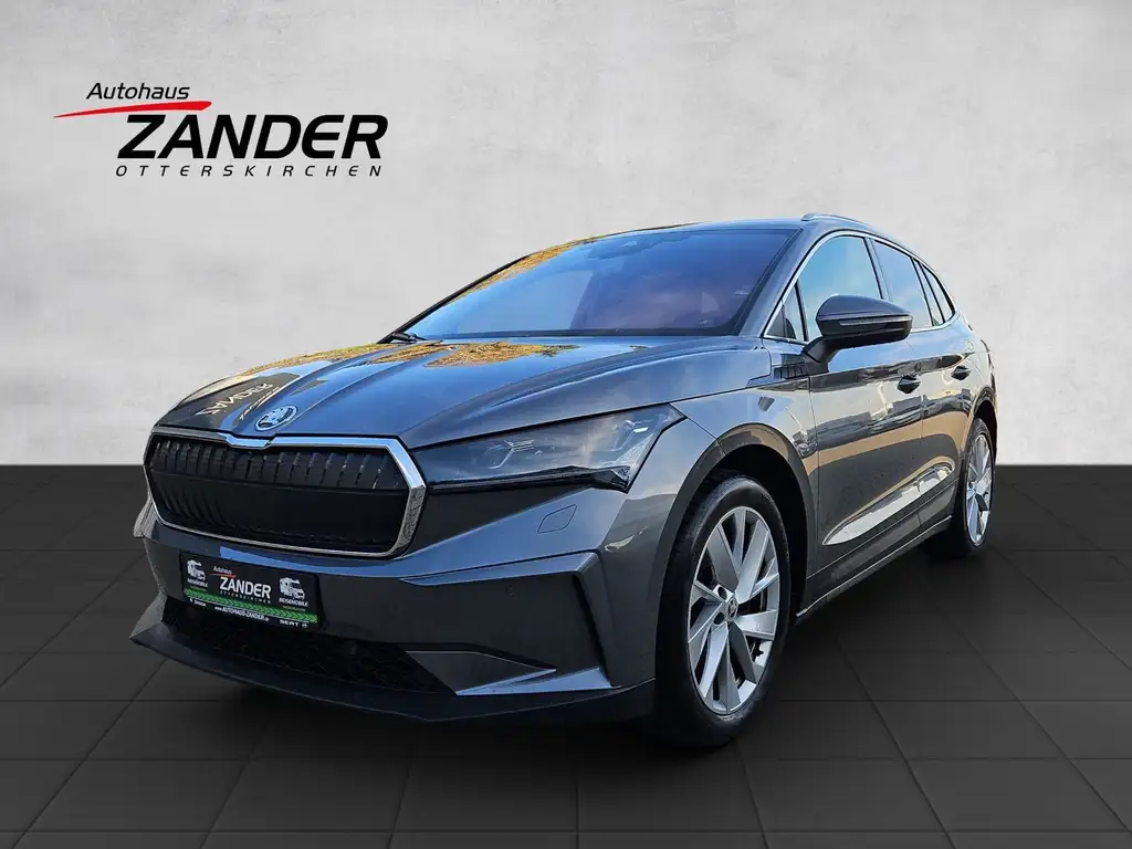 Skoda Enyaq iV 80x ecoSuite AHK,Kamera,Leder