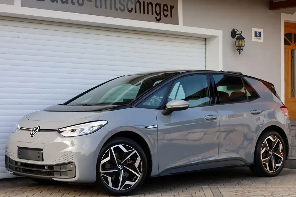 Volkswagen ID.3 ID. 3 PRO 62kWh *19"-LED-NAVI-APP-CONNECT-CCS*
