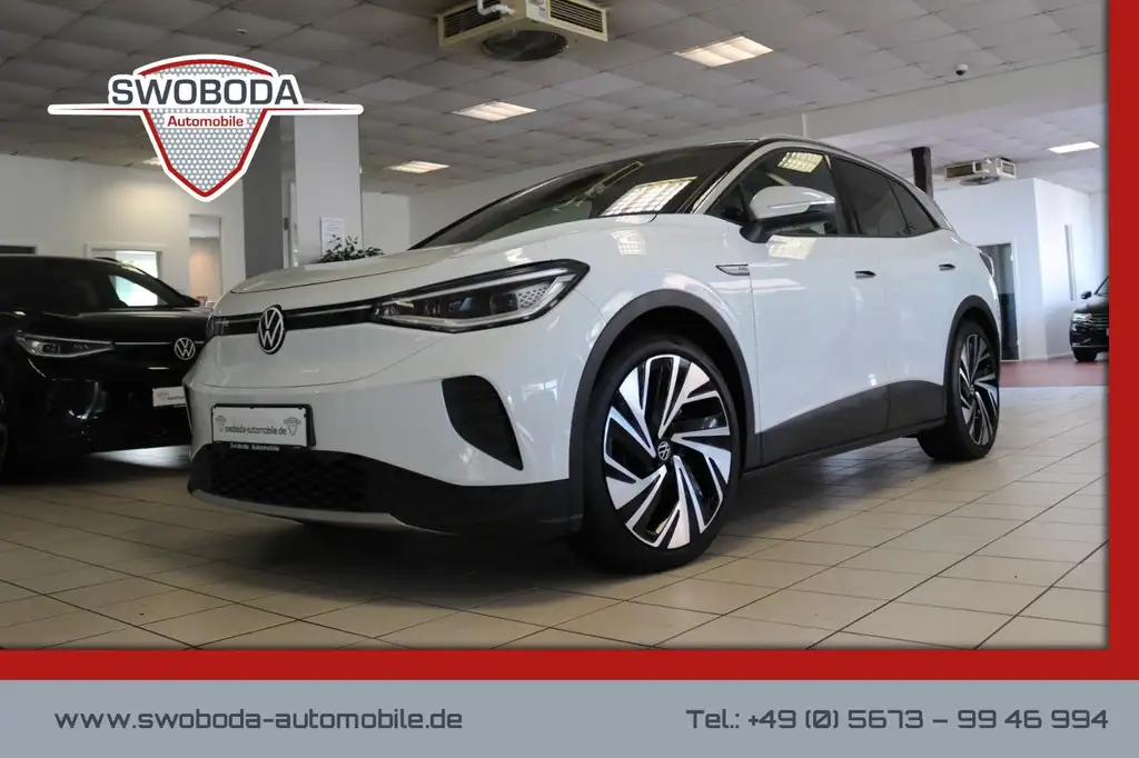 Volkswagen ID.4 Pro Performance AHK Pano Matrix STHZ Wärmep