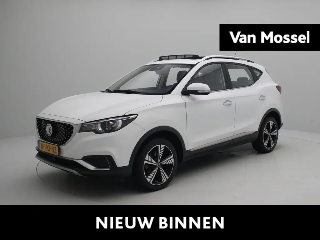 MG ZS EV EV Luxury 45 kWh | Apple Carplay/Android Auto | Pa