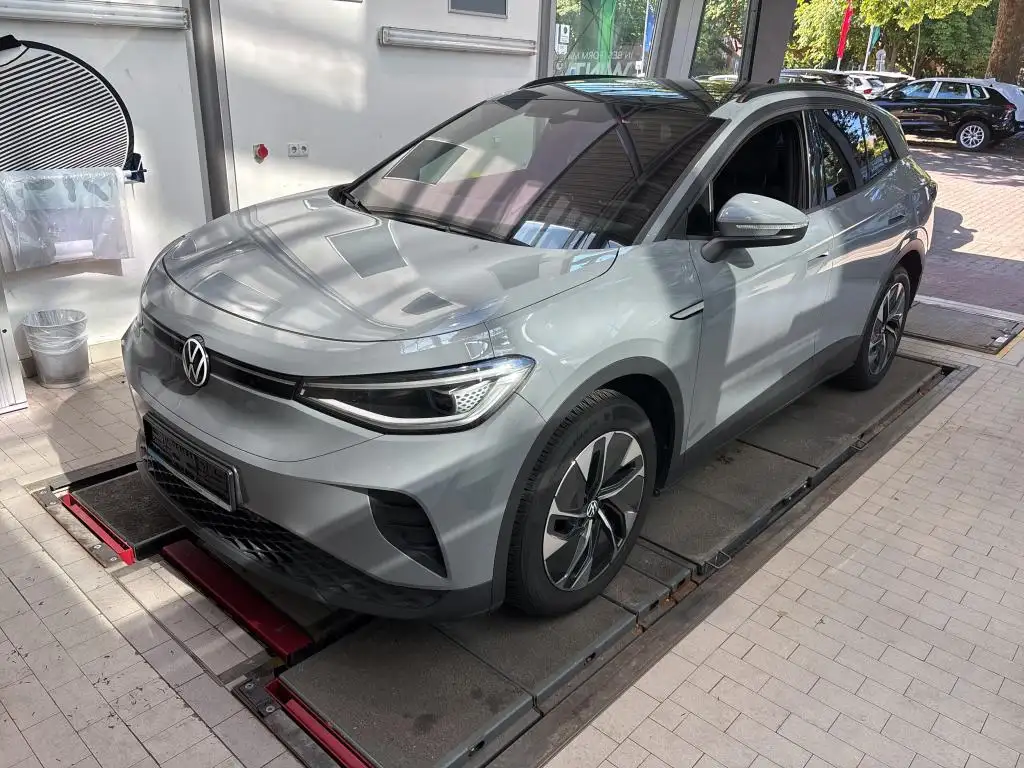 Volkswagen ID.4 Pure Automatik NAVI PANORAMA IQ LIGHT ACC ALU APS SITZHEIZUNG STANDKLIMA