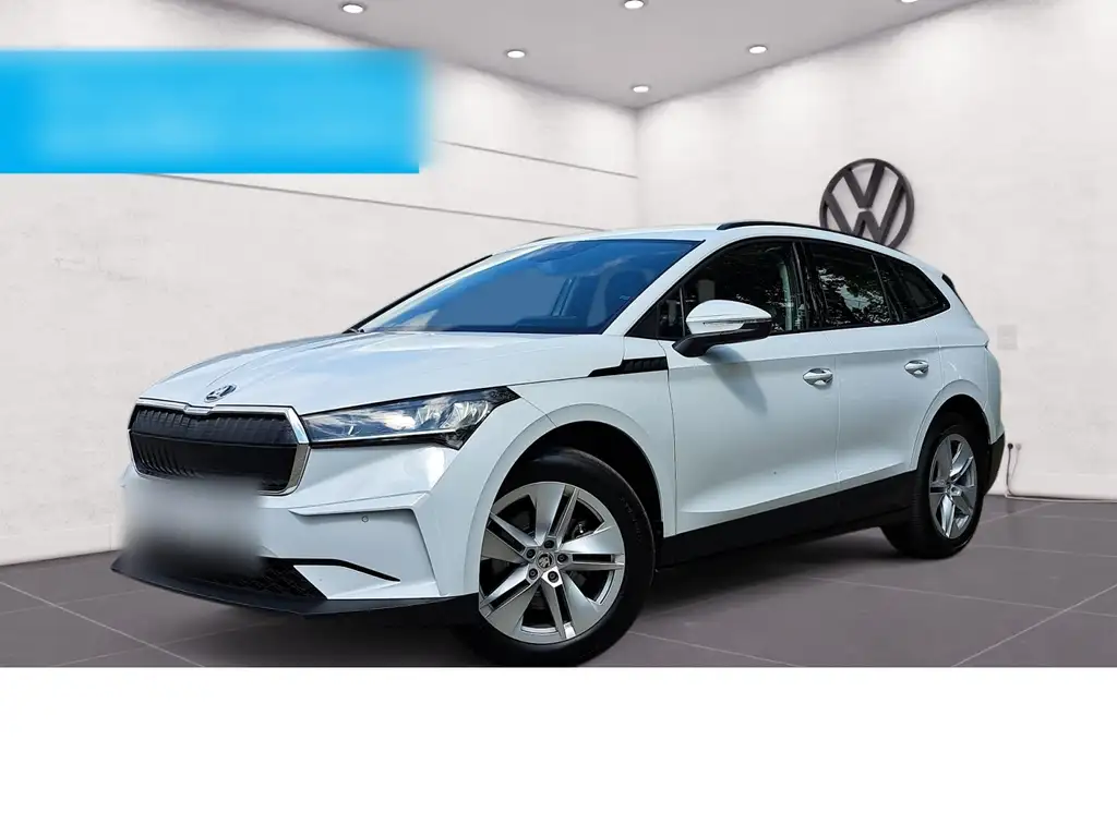 Skoda Enyaq 60 Loft AHK NAV APP KAM 19" LED GRA PDC