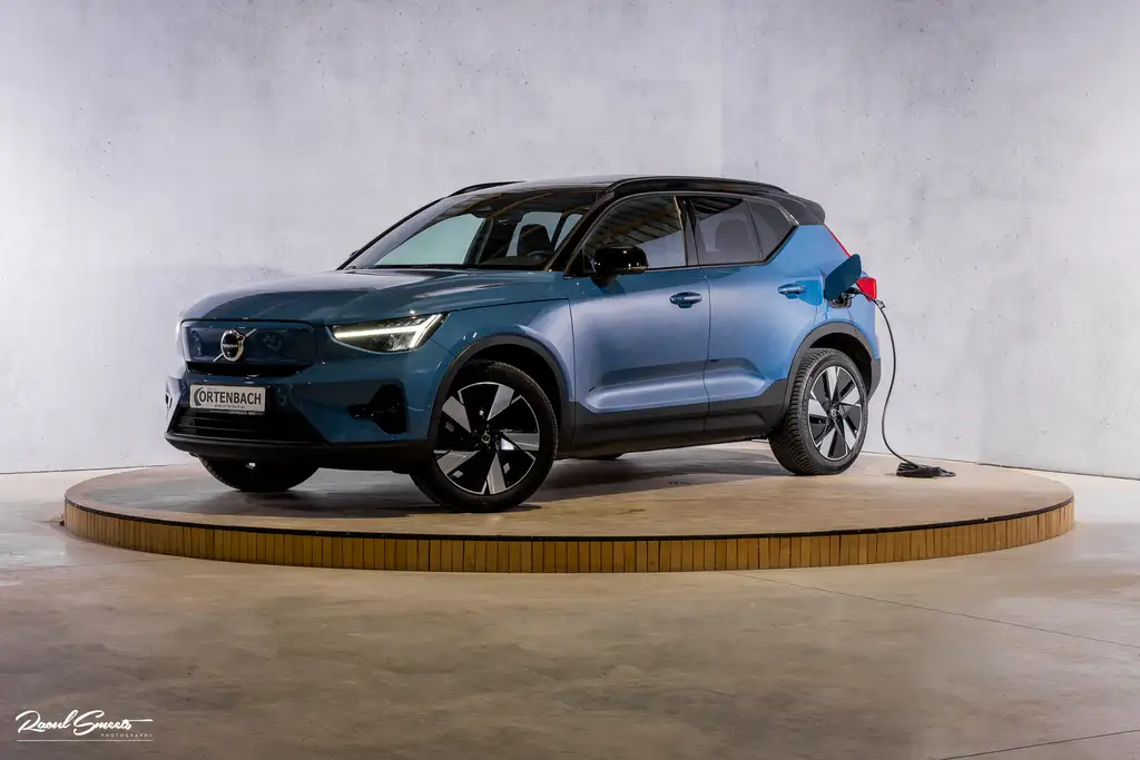 Volvo XC40 Single Motor Extended Range Ultimate 82 kWh | Pano