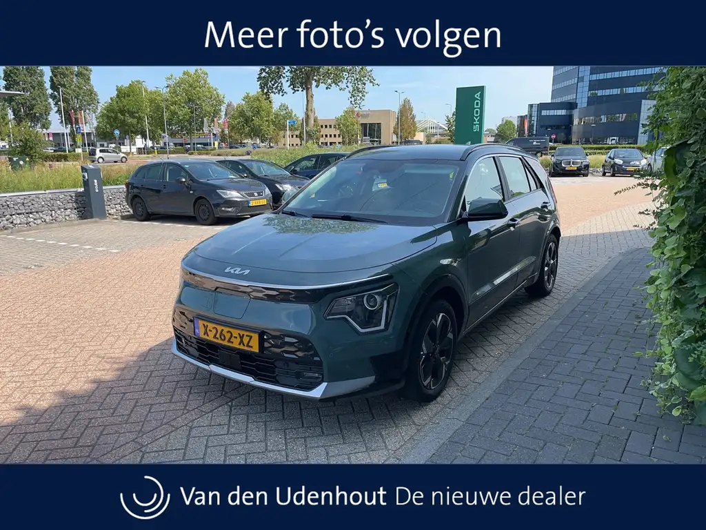 Kia e-Niro EV DynamicLine 64.8 kWh / Navigatie / Apple Carpla
