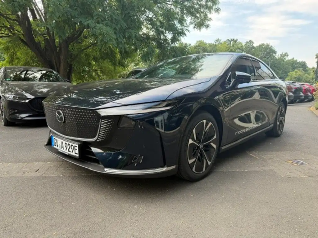 Mazda 6e Takumi Plus EV 258PS