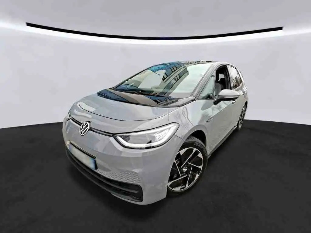 Volkswagen ID.3 Pro Perf. Family 150 kW ACC/SHZ/Pano/Matrix