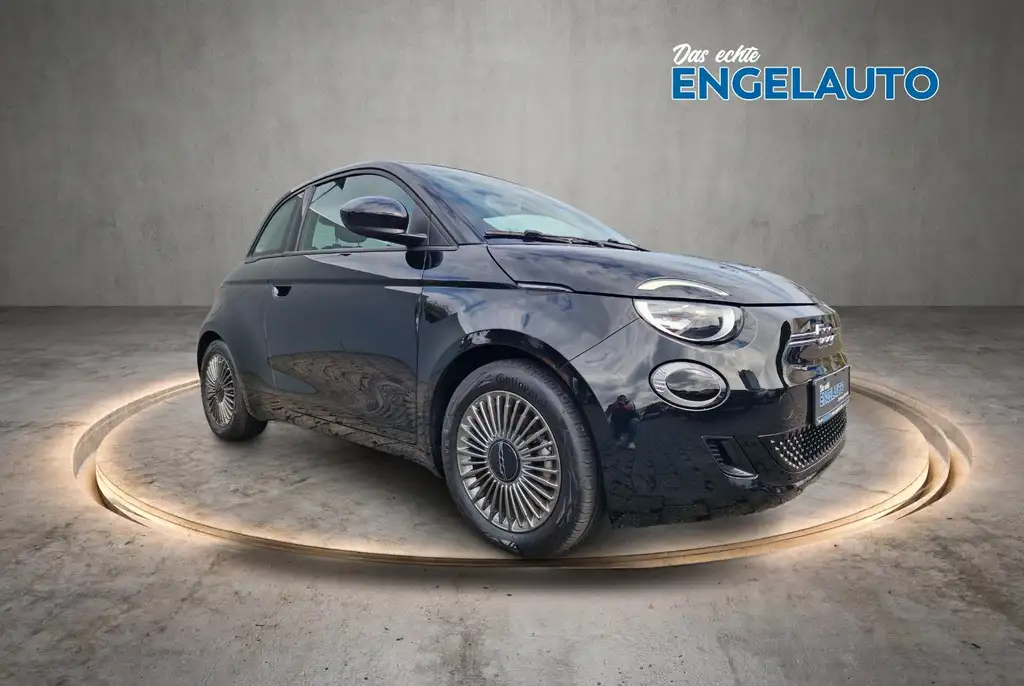 Fiat 500e Icon 42 KW KAMERA