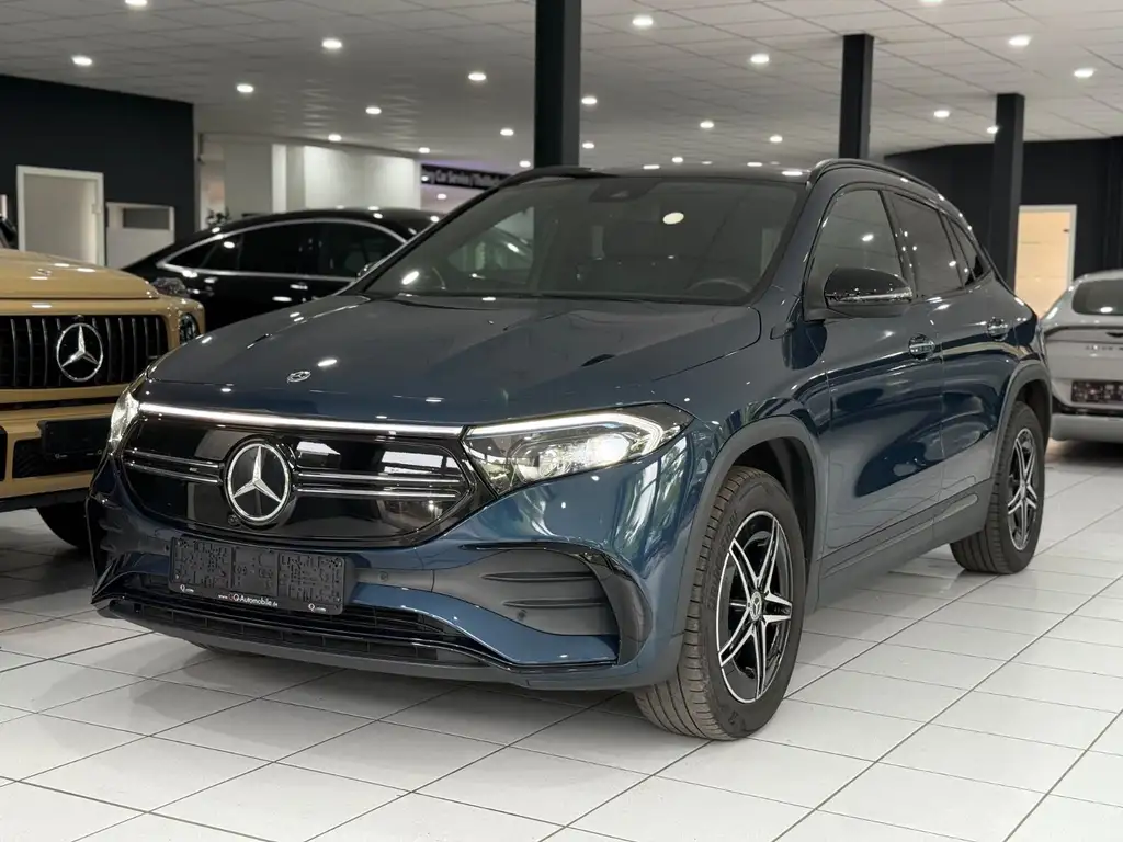 Mercedes-Benz EQA 250*AMG-LINE*PANO*KAMERA*CARPLAY*KEYLESS*LED