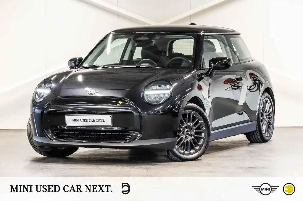 MINI Cooper SE Pack XS - Essential Trim