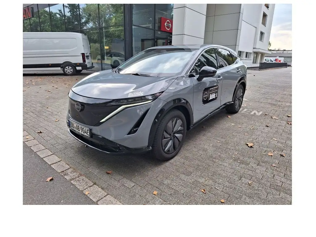Nissan Ariya 63 kWh PANORAMA-SD. Beh SITZE + LENKRAD + WSS PDC