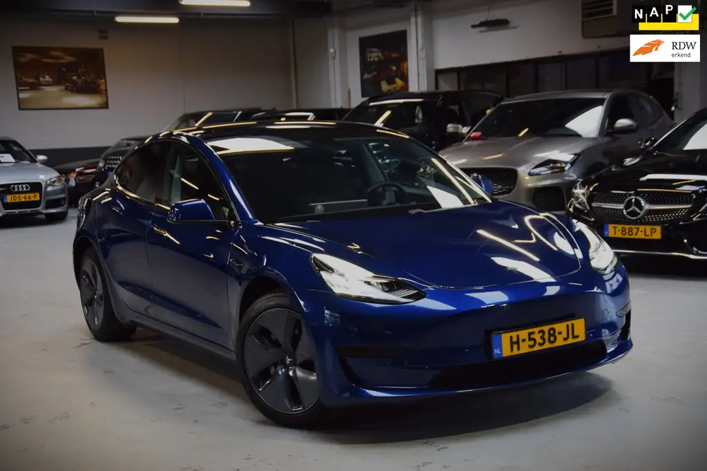 Tesla Model 3 Standard RWD Plus 60 kWh Org.NL|Panoramadak|SOH 89