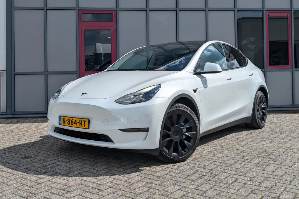 Tesla Model Y Long Range AWD 75kWh SOH 90%