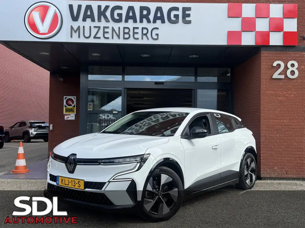 Renault Megane E-Tech EV40 Boost Charge Equilibre 94% SOH 3-Fase // FULL