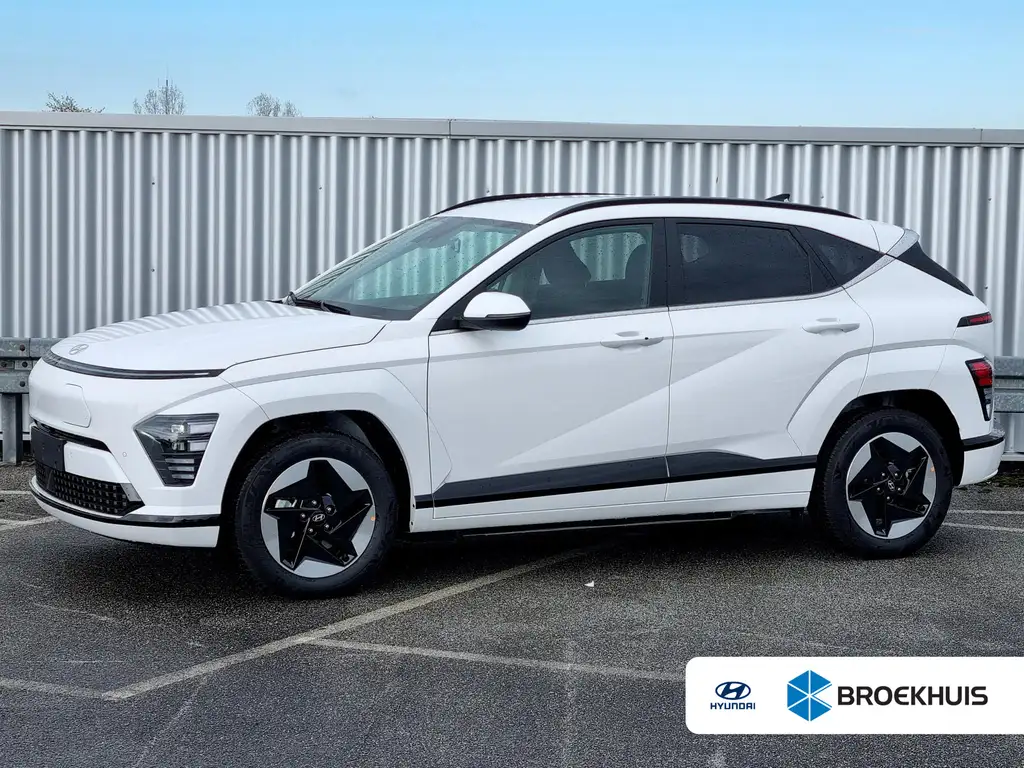 Hyundai KONA Electric Comfort Smart 65.4 kWh WVB / Navigatie /