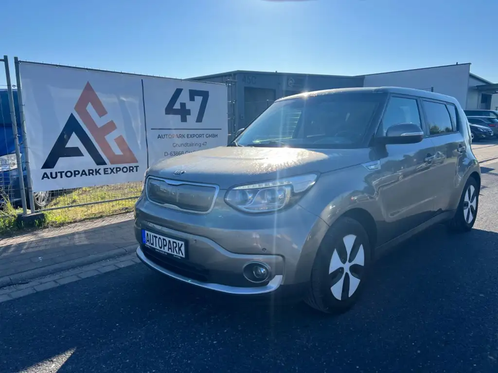 Kia e-Soul EV*R-KAMERA*LEDER*NAVI*SHZ*ELEKTRO*1.HD*AUT