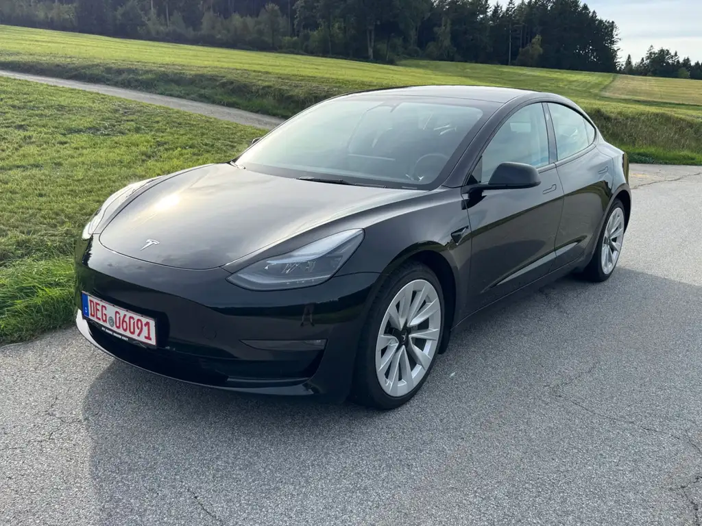 Tesla Model 3 Long Range Dual AWD RYZEN ALLRAD 19"MWST