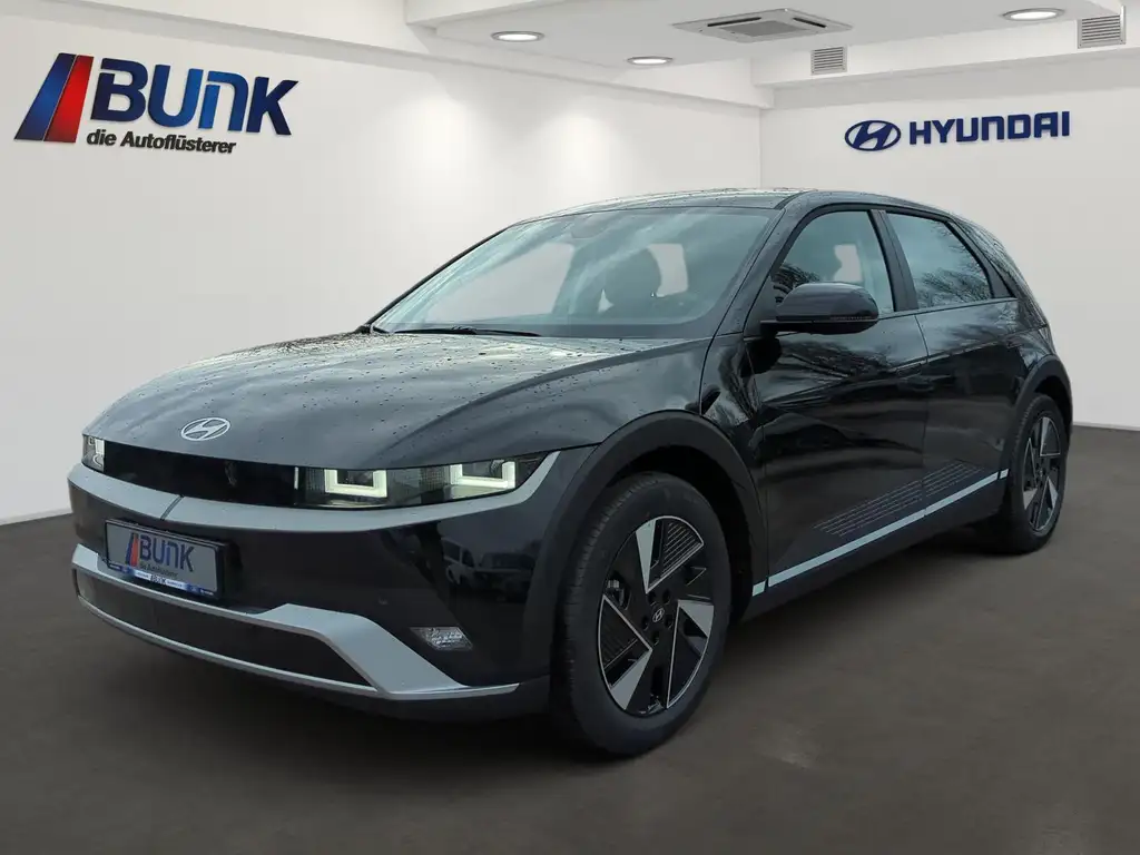 Hyundai IONIQ 5 Elektro / Fahrassistenz-System / LED