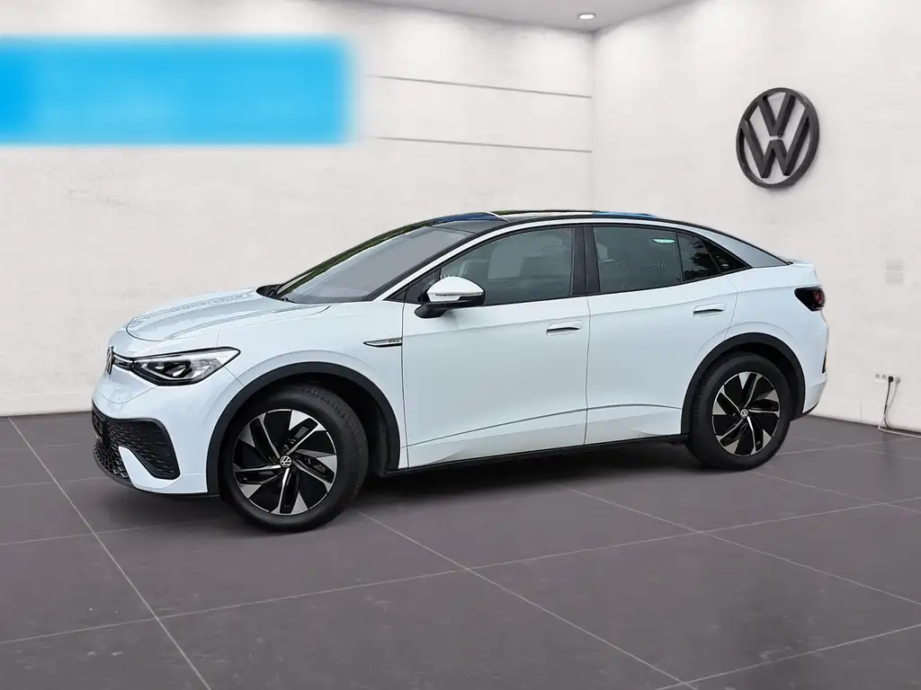 Volkswagen ID.5 Pro Performance WÄRMEPU 3,99% NAV APP 19" ACC LED