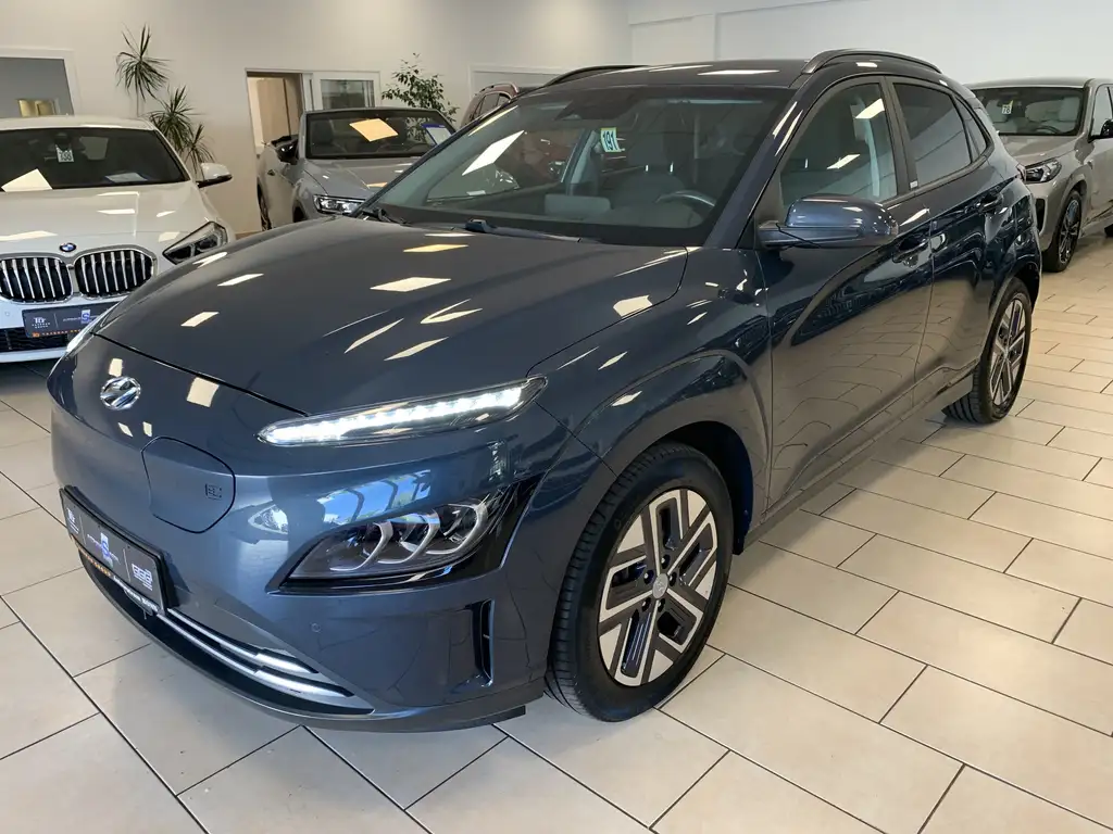 Hyundai KONA Trend Elektro*ACC*SHZ*Navi*CarPlay*Krell*1H