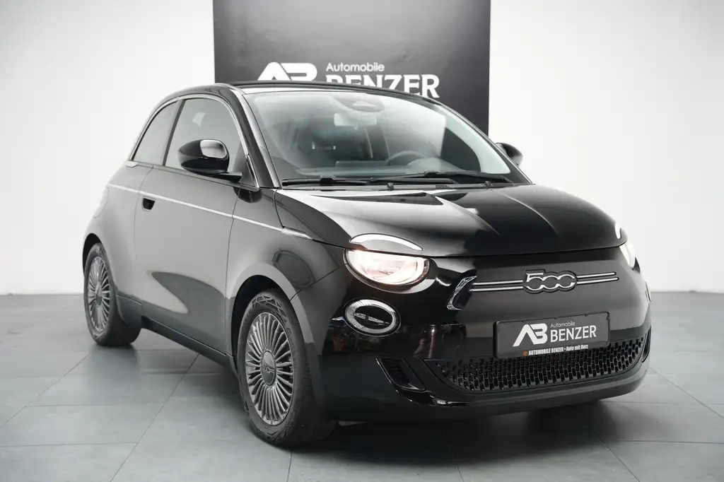 Fiat 500e Icon 42 Kwh *Kamera*Navigation*Klima*PDC*