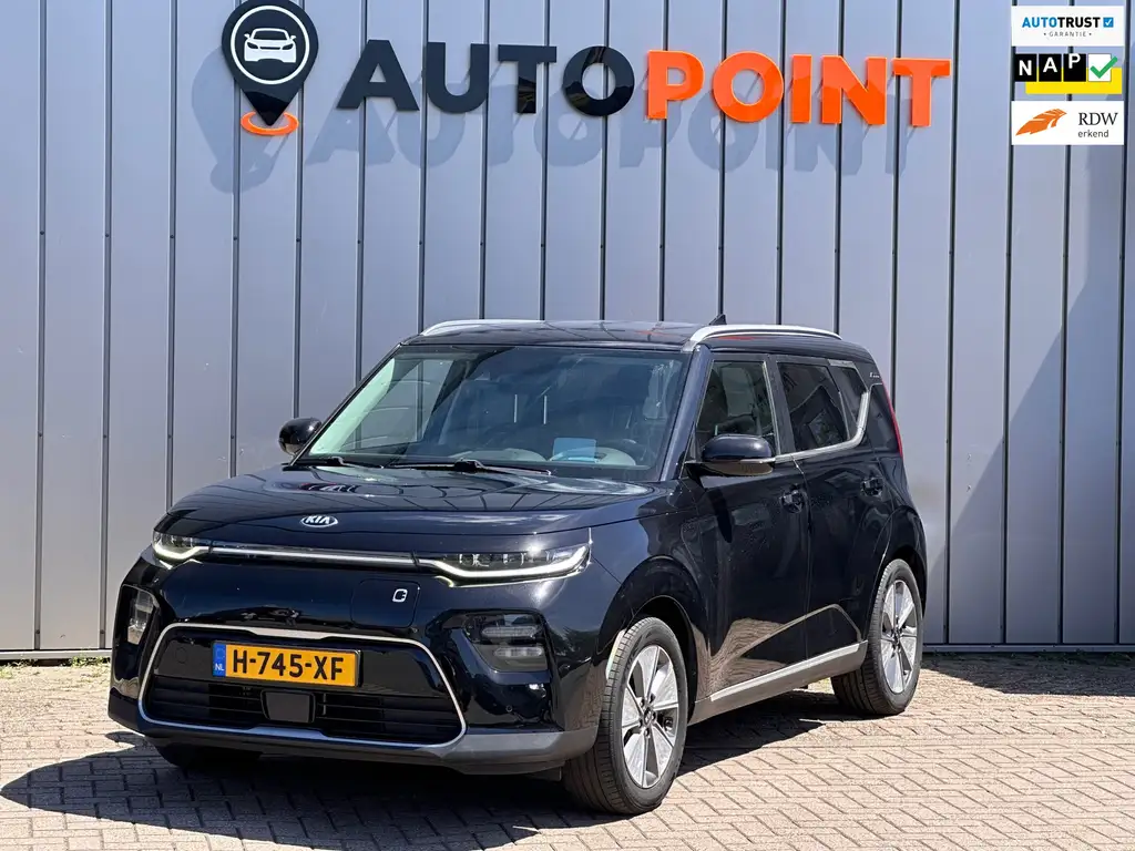Kia e-Soul E-Soul ExecutiveLine 64 kWh 1E EIG ORG NL TREKHAAK