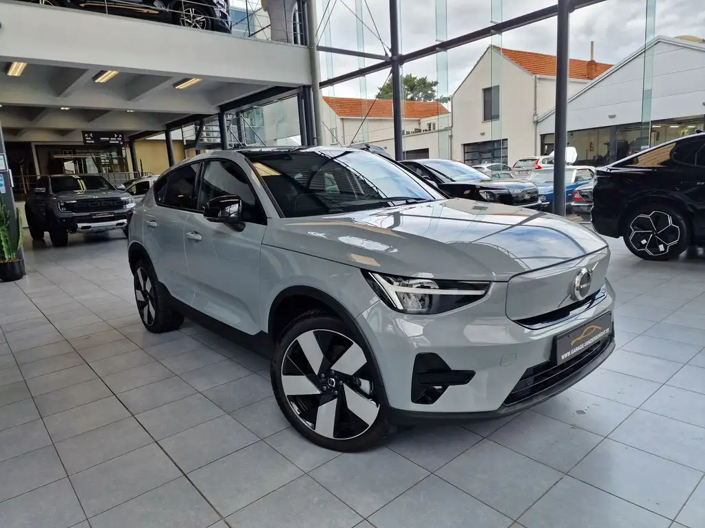 Volvo C40 PLUS EXTENDED RANGE