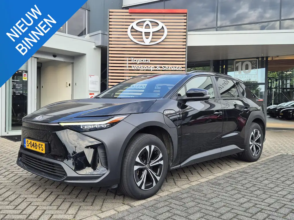 Toyota bZ4X Launch Edition 71 kWh CAMERA ADAPTIVE CRUISE