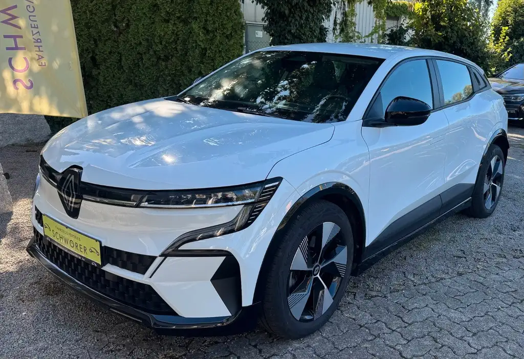 Renault Megane E-Tech EV40 Equilibre Kamera*Schnellladen