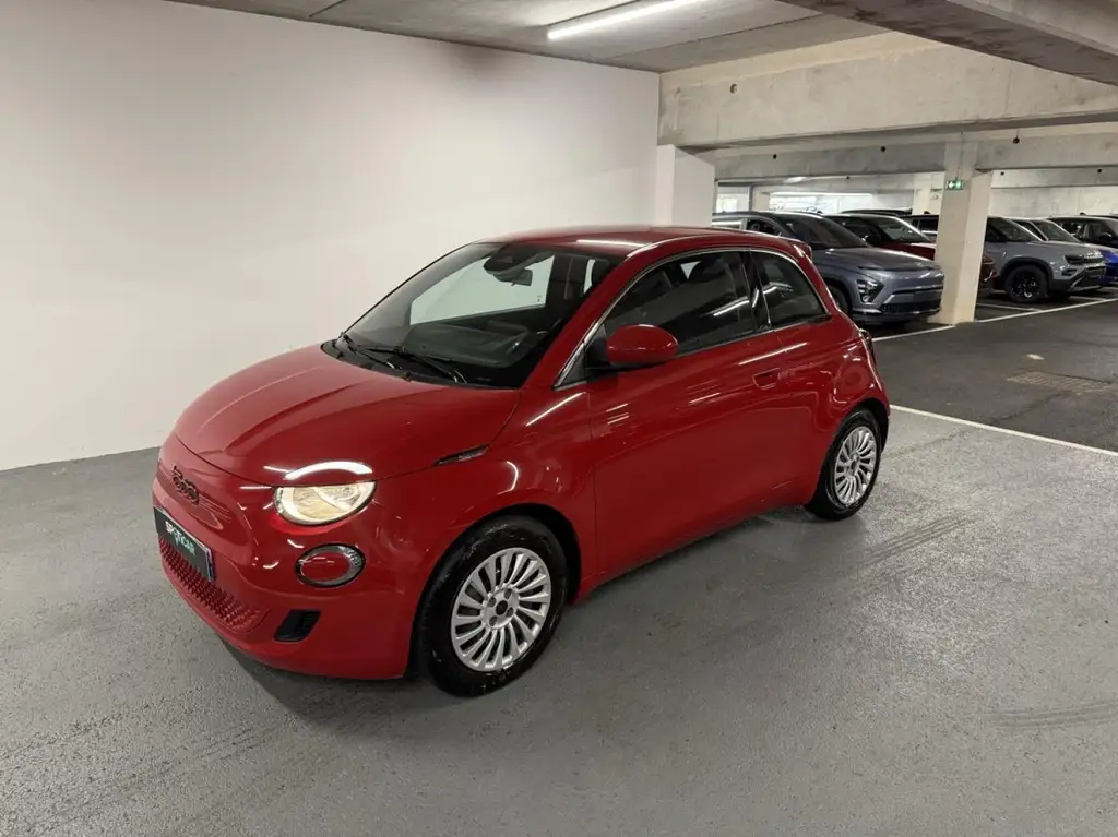 Fiat 500e e 95ch (RED) MY23