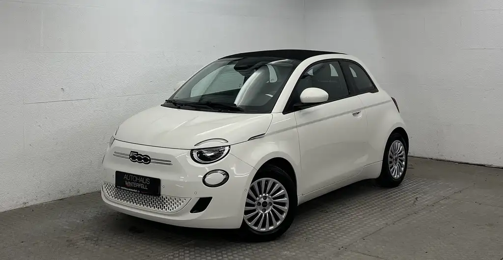 Fiat 500e Cabrio KAMERA+KEYLESS+SITZHEIZUNG+CARPLAY+